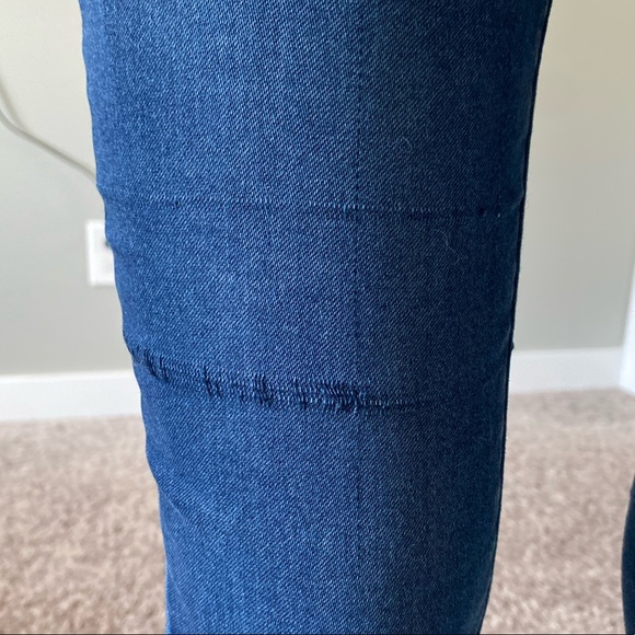 Levi’s Jeans - Picture 6 of 6